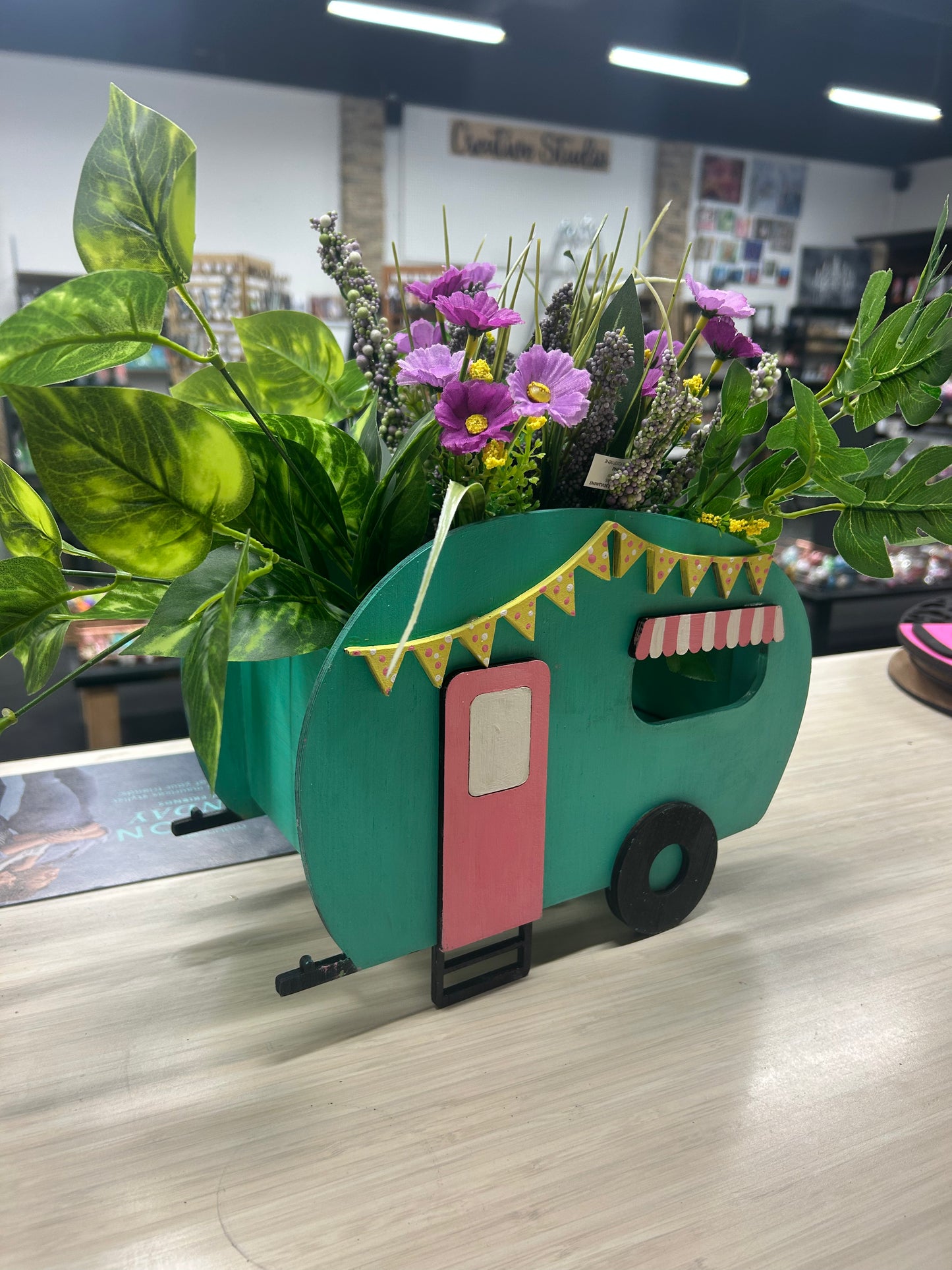 3006 - Planter - Camper